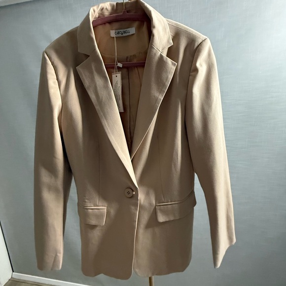 Women's Tan Blazer - Picture 1 of 6
